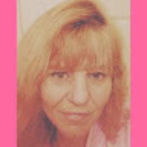 Meet your Posher, Debi